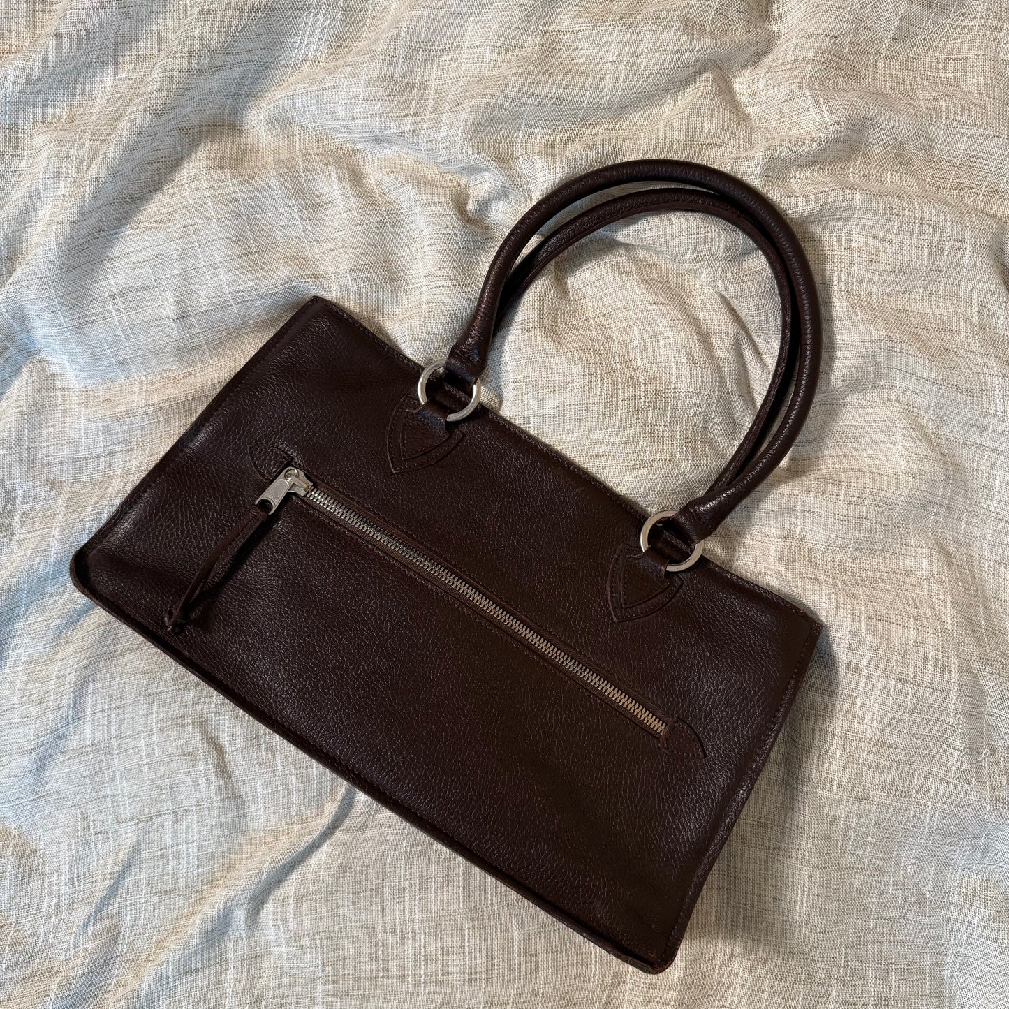 Vintage Brown Leather Shoulder Bag with oversized Zipper - Made in Italy