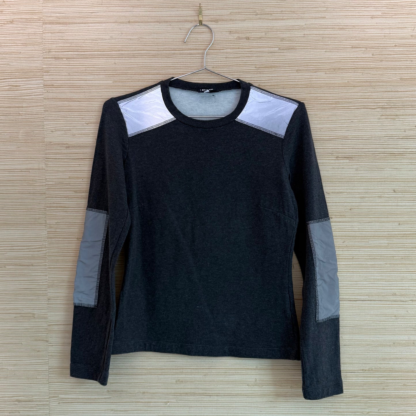 D&G Reflective Long Sleeve